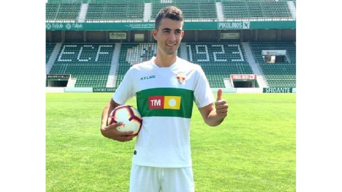 Claudio Medina ha logrado con el Elche abrir las puertas de la Primera División. ELCHE CF