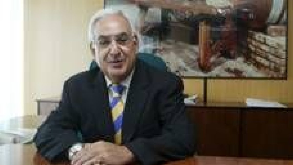 El director gerente de Bodegas Vile, Pablo San José