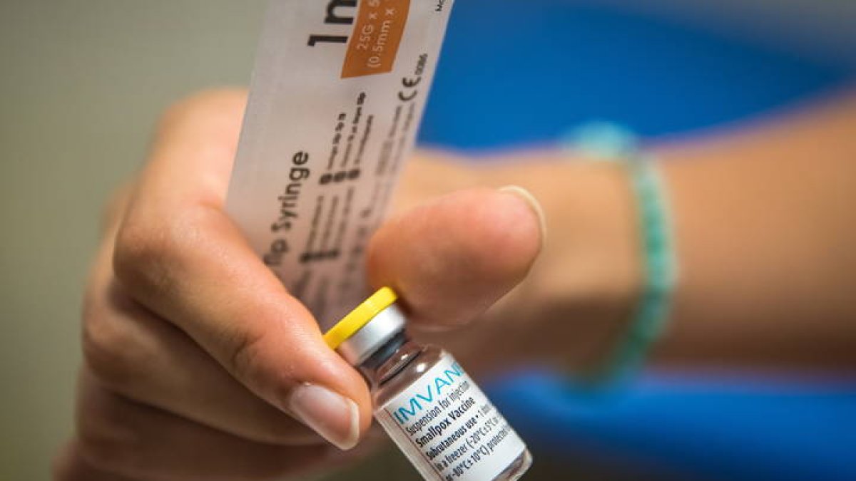 La viruela del mono ya tiene registrados 11 casos en León. DL