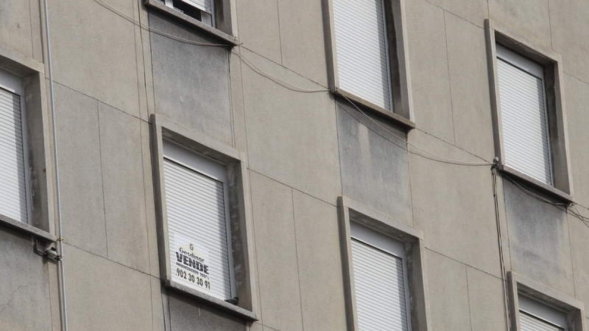 El precio de los pisos subió un 4,5% en León. L. DE LA MATA