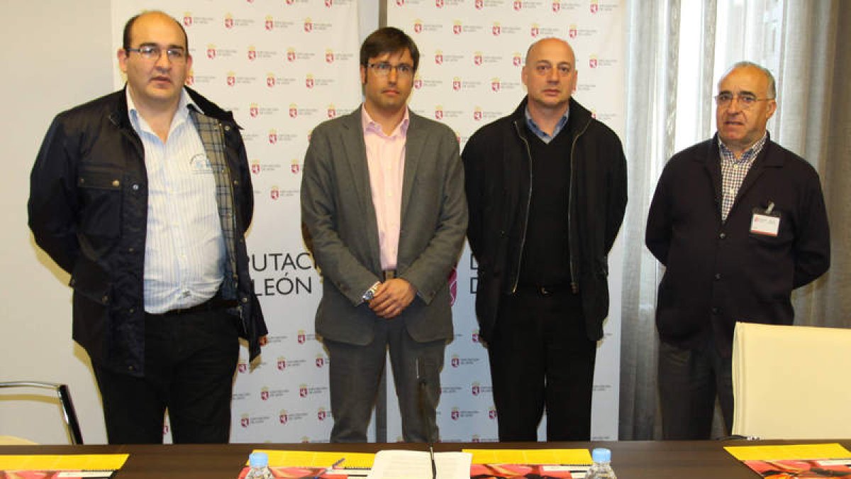Patrocinadores y responsables federativos presentaron el programa de la XIX Liga por Equipos.