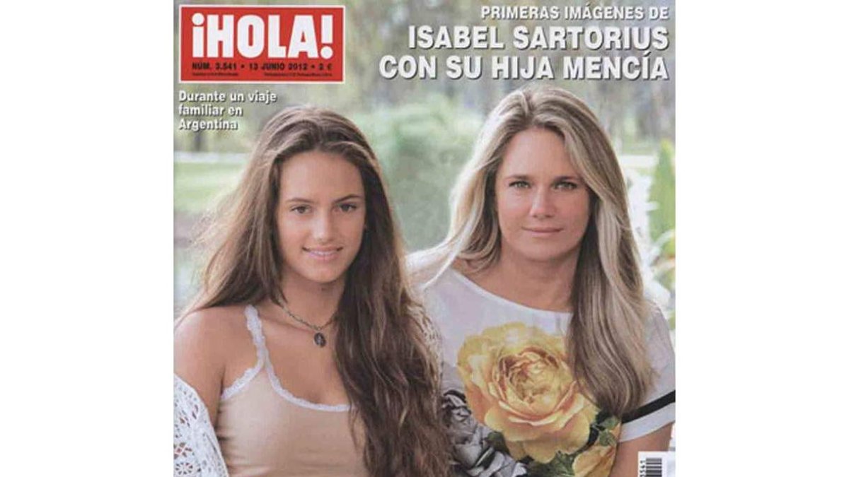Isabel Sartorius y su hija, en la portada de la revista.