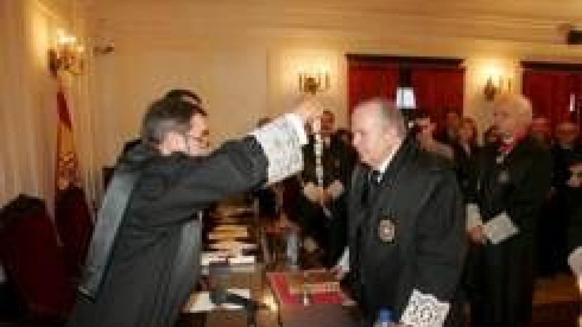 Amoedo, el día que recibió la Cruz de San Raimundo de Peñafort
