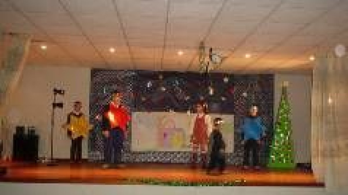 La mayoría de los colegios de la provincia han colocado ya el Belén y los adornos de Navidad