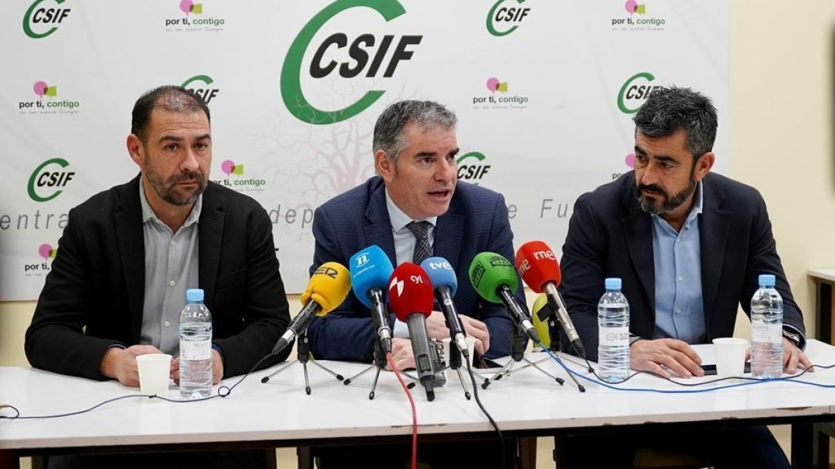 Benjamín Leal, Ernesto Vilariño y Javier Castro. MIGUEL FB