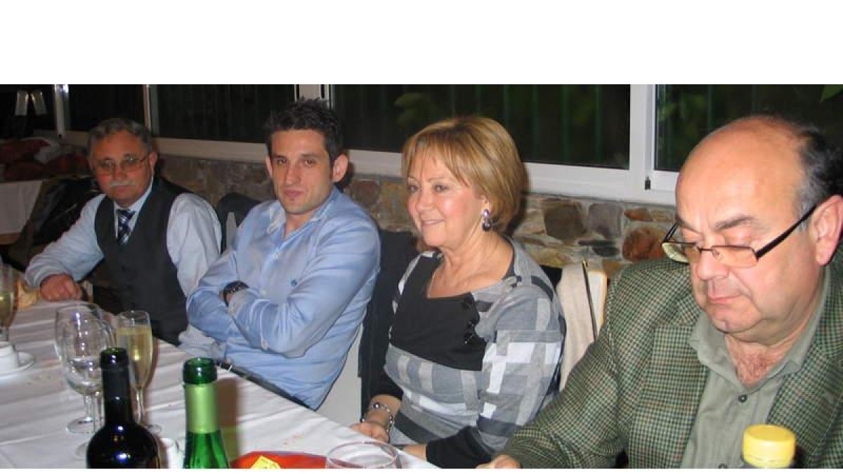 La Morenica celebró el pasado sábado su tradicional cena anual de confraternidad.