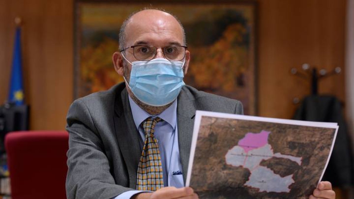 El encargado de la estrategia autonómica contra la despoblación, el director general de Ordenación del Territorio y Planificación, Antonio Calonge. NACHO GALLEGO