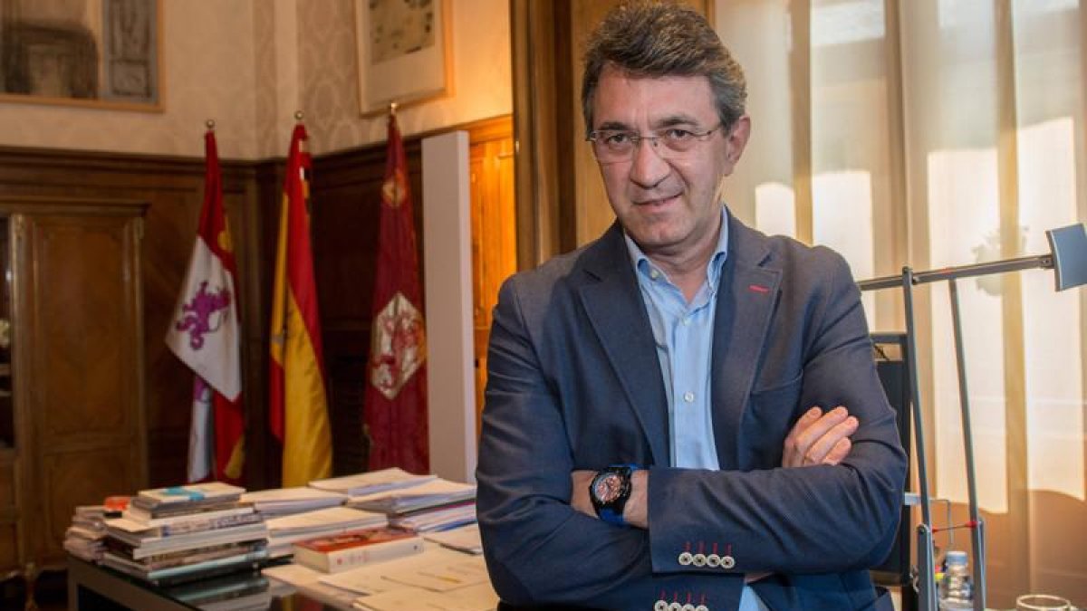 Juan Martínez Majo.