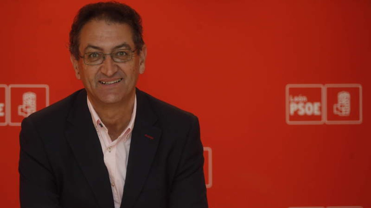 El PSOE cede al Frente Amplio el número 2 al Senado por León para intentar ganar al PP