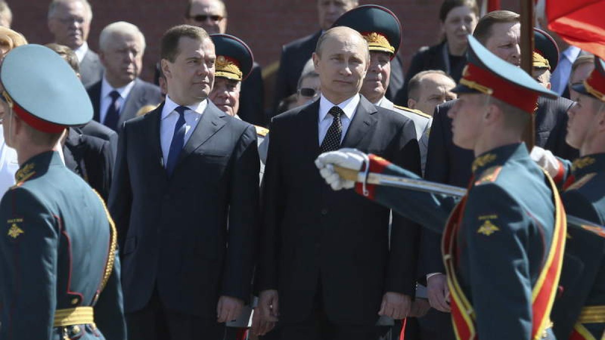 Medvédev y Putin, en un reciente acto en Moscú.