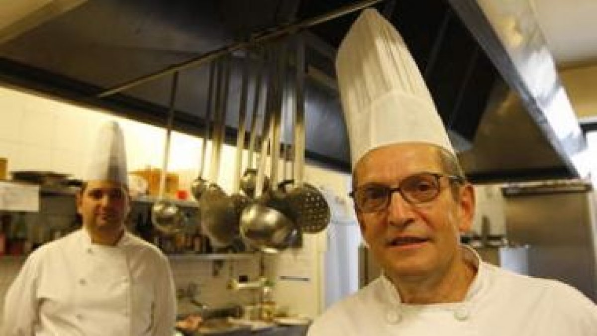 Miguel Estrada y Manuel Mella, responsables de la cocina del hotel Alfonso V.