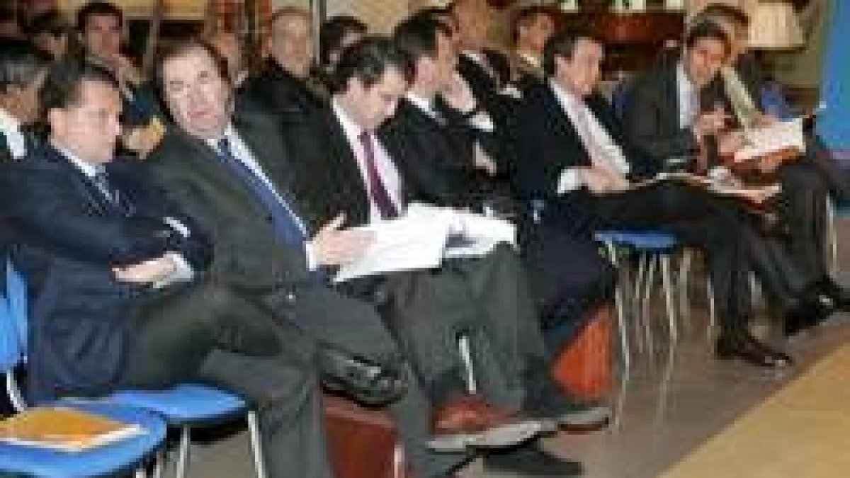 Amilivia, Herrera, Feijóo, Silván y De Santiago Juárez