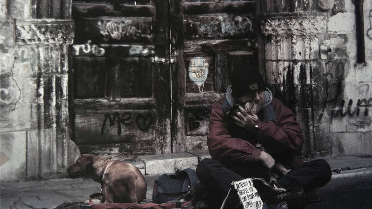 Imagen de un mendigo en San Pelayo, donde se preservan los restos de los Principia.