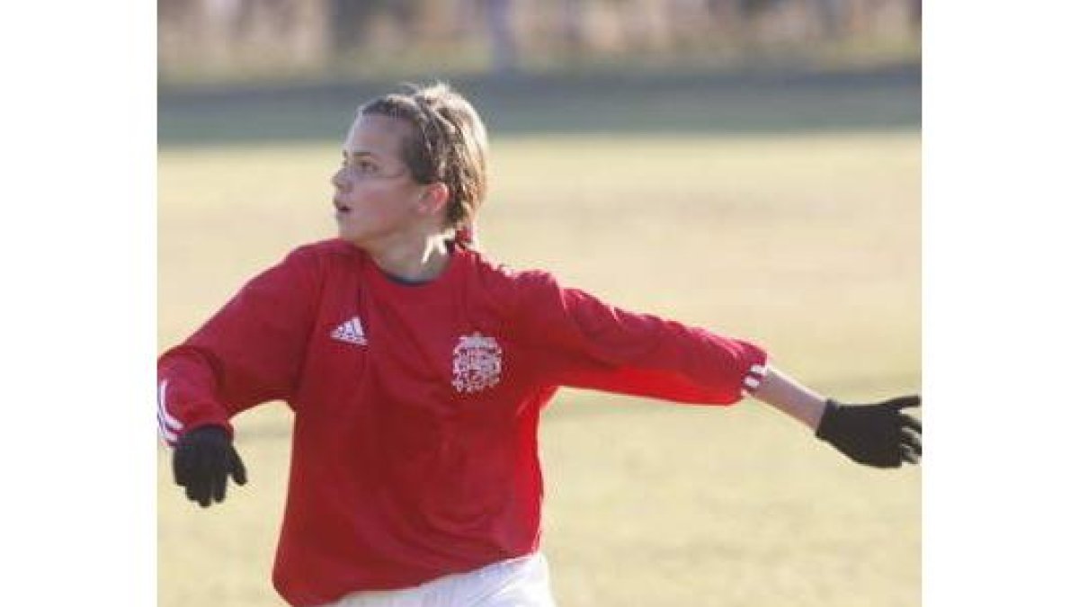 Yoli sustituyó a Ángela en la segunda mitad del partido.