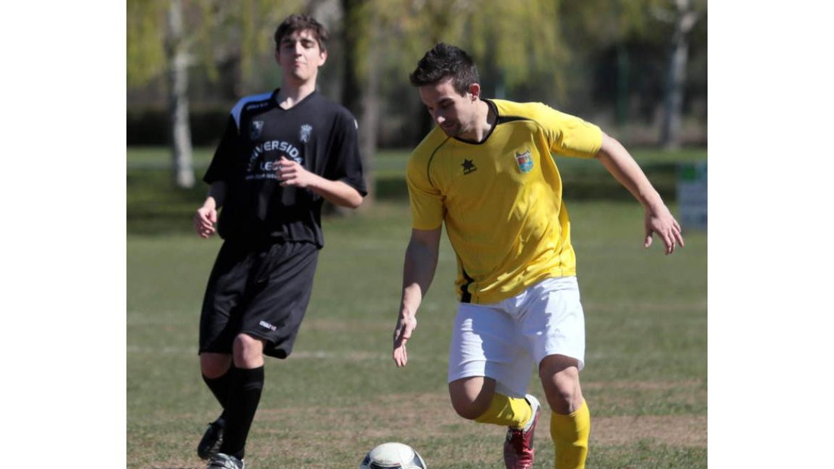 El Ejido sufrió en la recta final del partido.