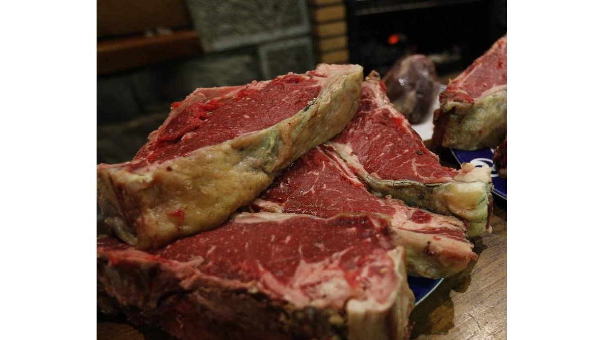 El selenio está pendiente, entre otros alimentos, en las carnes rojas. ramiro
