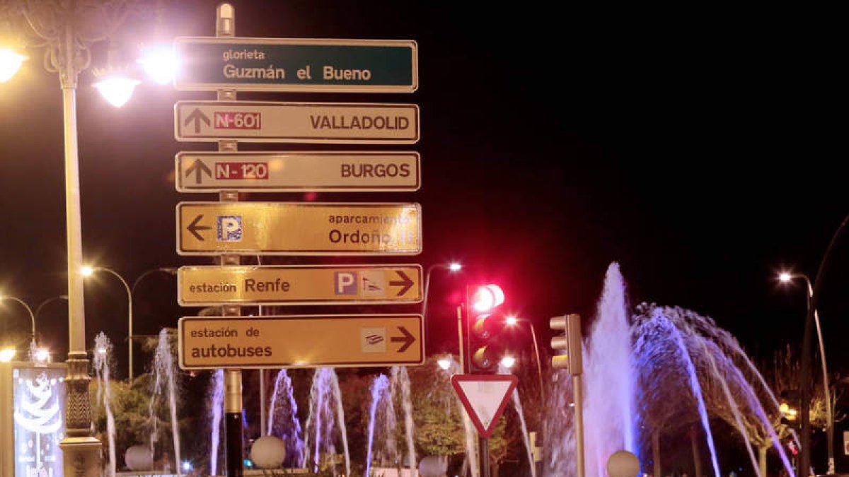 En Guzmán, el desvío a Burgos se hace por la N-120.