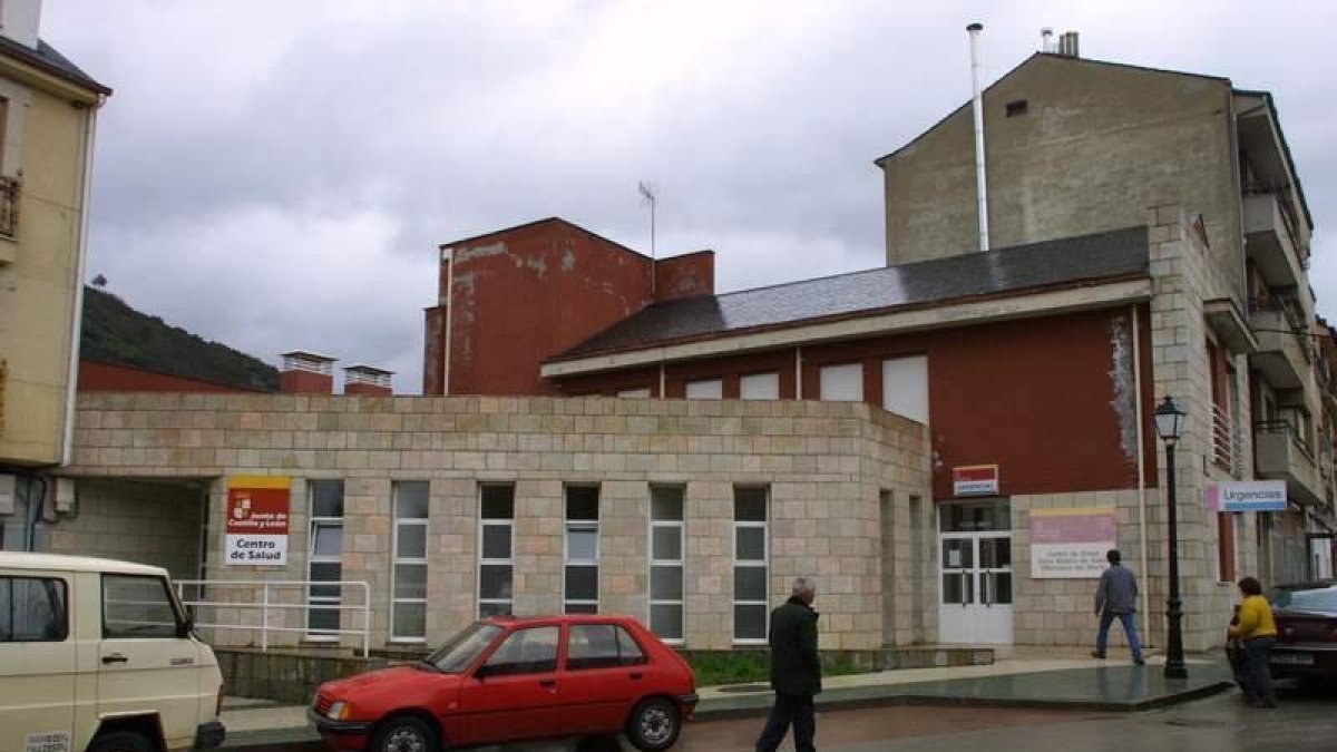 El centro de salud de Villafranca, donde se produce uno de los traslados, según el Satse.