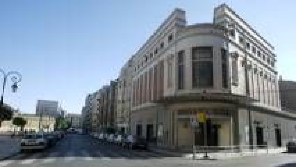 El Trianón, construido en 1946, fue diseñado por el arquitecto Javier Sanz