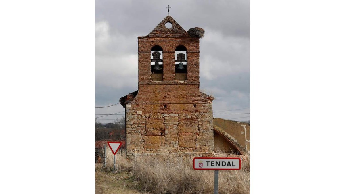 Los 20 pueblos que dan vida a toda la zona —Arcahueja, Carbajosa, Corbillos de la Sobarriba, Golpejar, Navafría, Paradilla de la Sobarriba, Sanfelismo, Santa Olaja de Porma, Santibañez del Porma, Santovenia del Monte, Solanilla, Tendal, Valdefresno, Valdelafuente, Villacete, Villacil, Villafeliz de la Sobarriba, Villalboñe, Villaseca de la Sobarriba y Villavente— conforman uno de los municipios más amplios y diversos de la provincia.