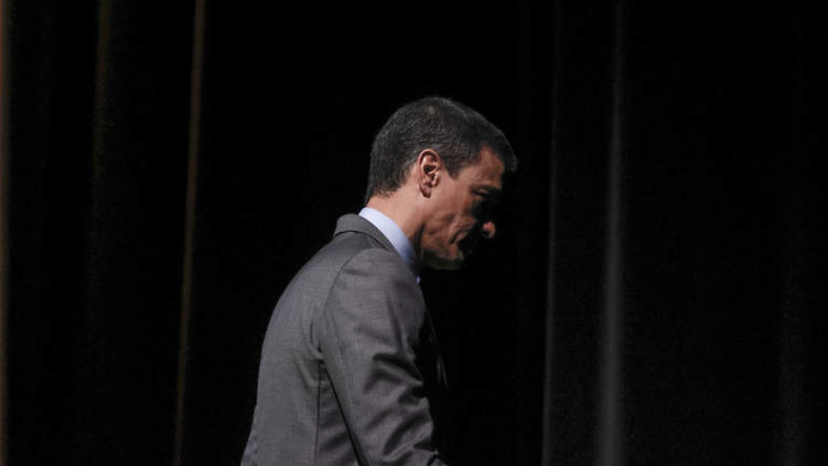 Pedro Sánchez asiste a la apertura de la Conferencia Internacional de Energías Renovables Spirec 23 ayer, en Madrid. JAVIER LIZON