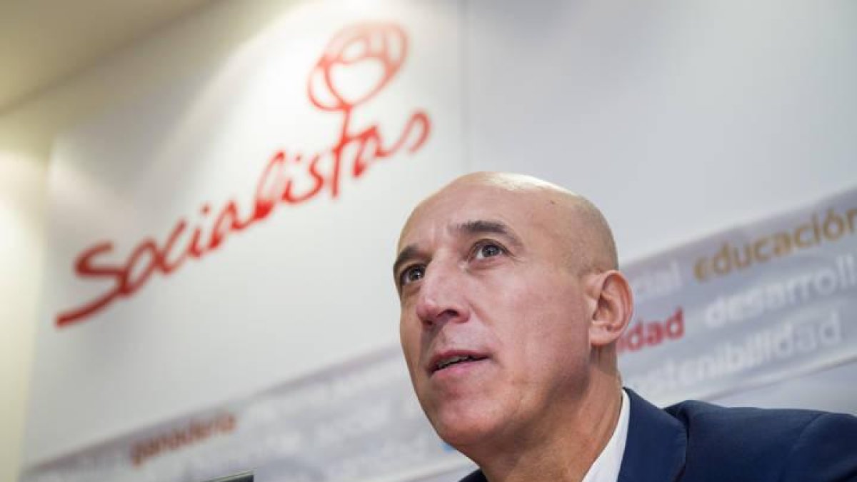 El portavoz del PSOE en el Ayuntamiento de León, José Antonio Díez