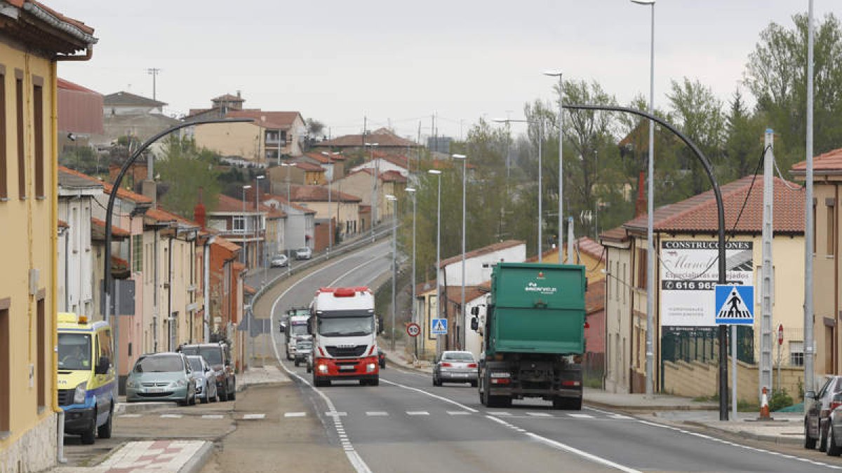 El proyecto permitirá unir el gasoducto con el municipio de Valverde de la Virgen. MARCIANO PÉREZ