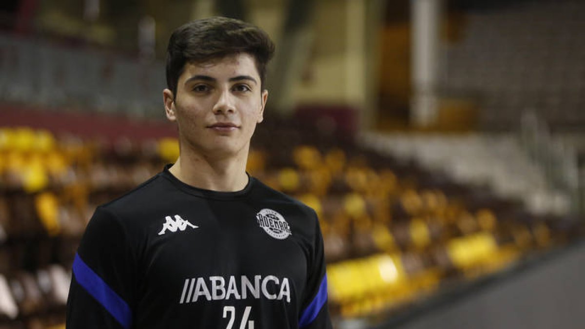 Antonio Martínez, jugador del Ademar. F. Otero Perandones.