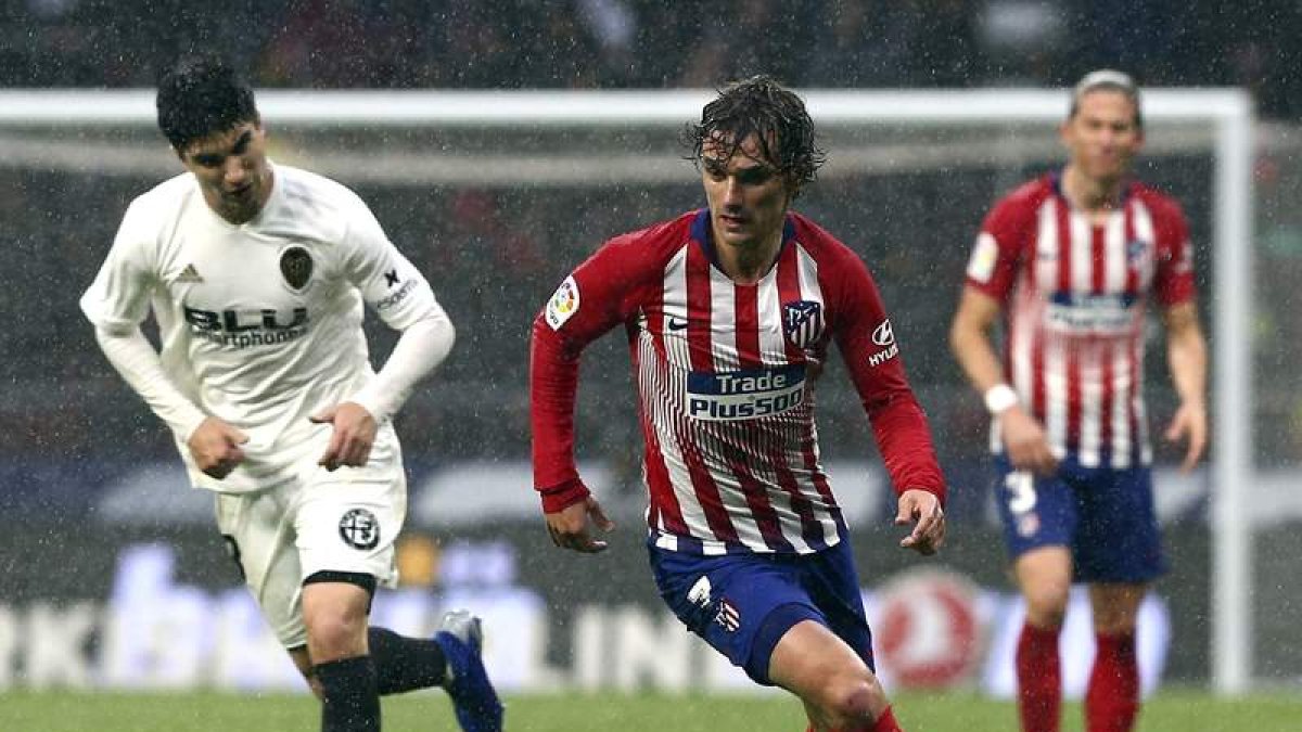 Griezmann firmó un partido notable aderezado también con un gol para su cuenta particular. JIMÉNEZ