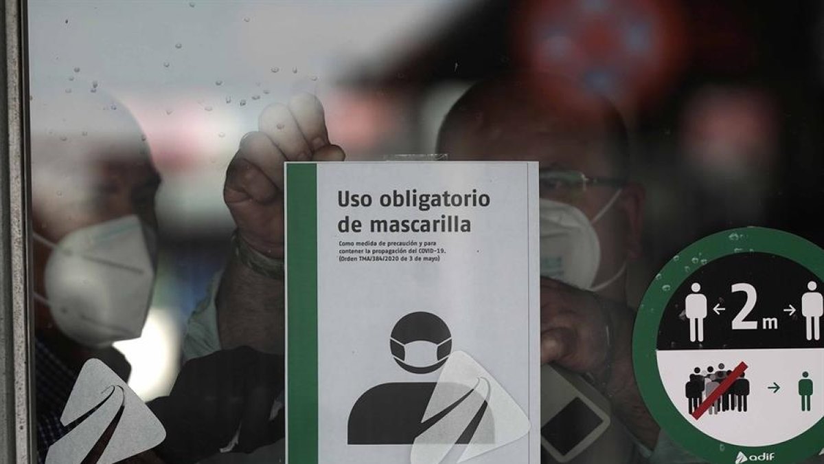 ¿Puedo ir en la Fase 1 a una consulta privada fuera de mi municipio?