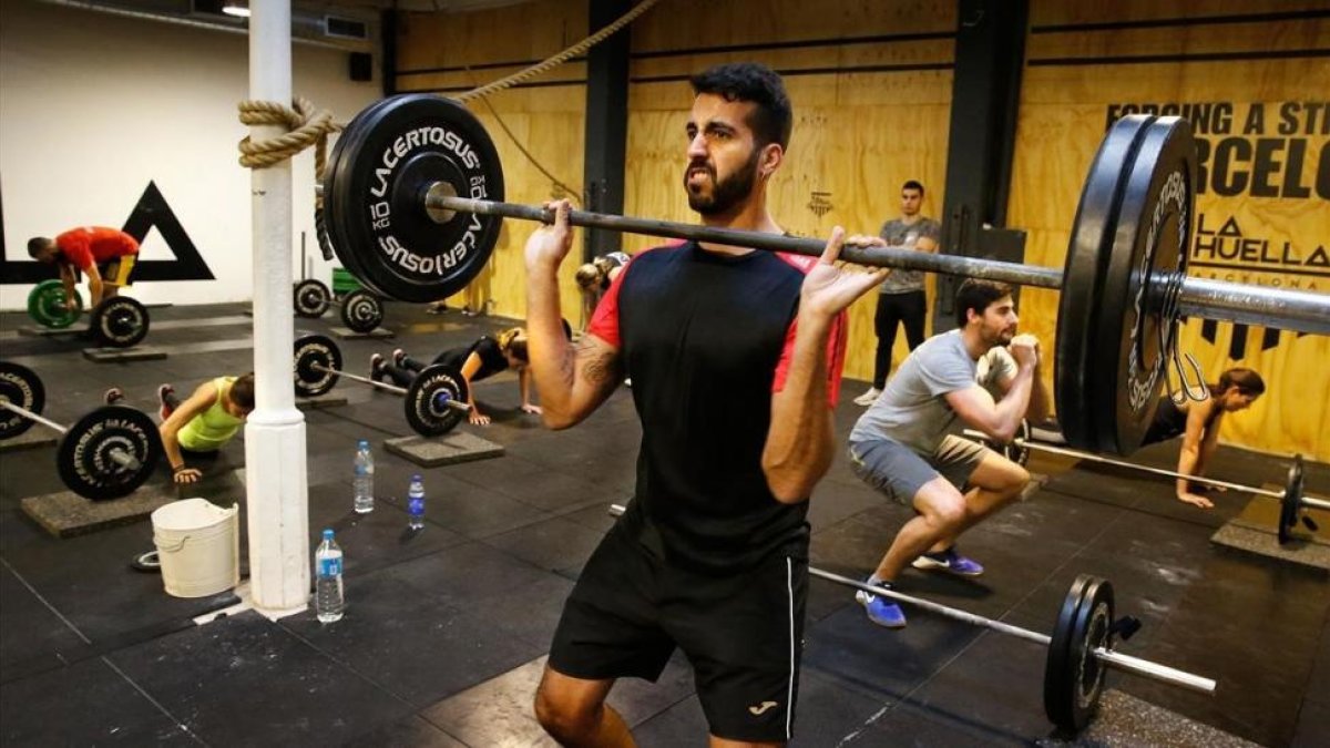 El crossfit es uno de los deportes que requiere un equilibrio físico y mental