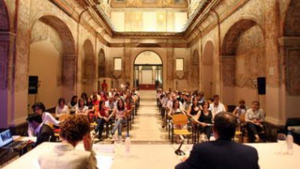 Los participantes de la actividad «Aldeas internacionales en Washington» en el 2009