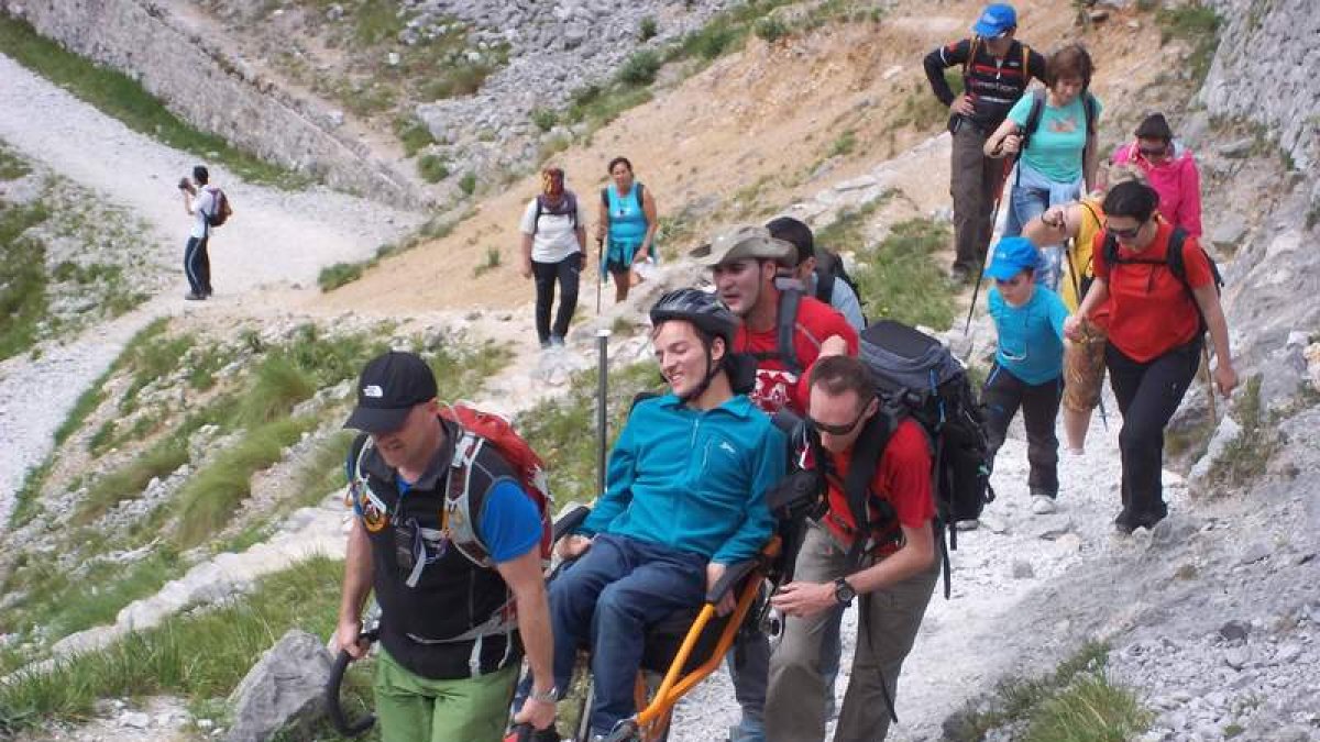 Javi vino desde Valladolid para disfrutar de una experiencia única en la ruta del Cares, gracias a Pandetrave.