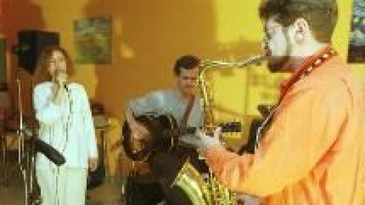 Tres de los cinco integrantes del quinteto Cova Villegas en una actuación anterior en León