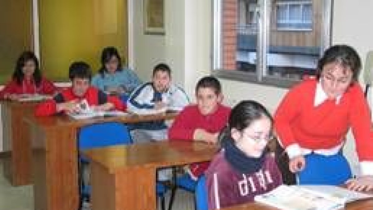 Una de las aulas del nuevo centro educativo inaugurado ayer