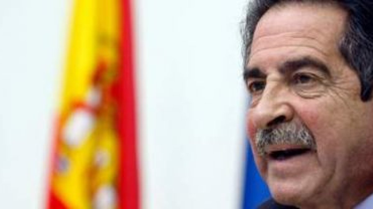 El presidente de Cantabria, Miguel Ángel Revilla, será el protagonista principal esta tarde-noche en