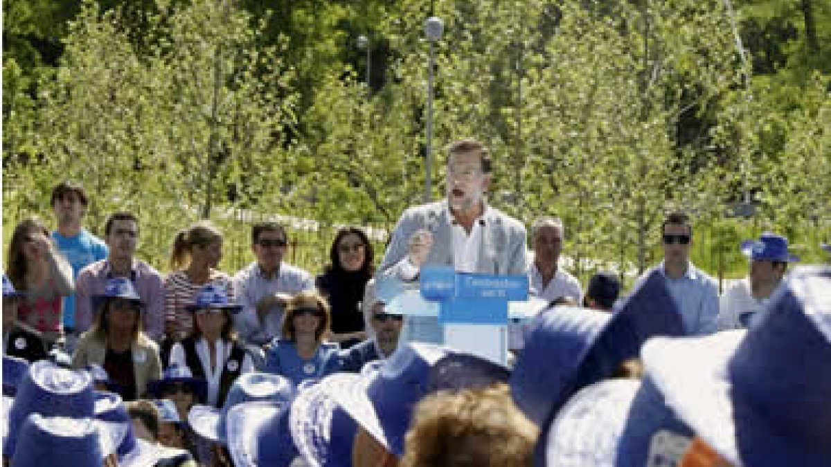 Rajoy intervino en la explanada de Madrid Río.