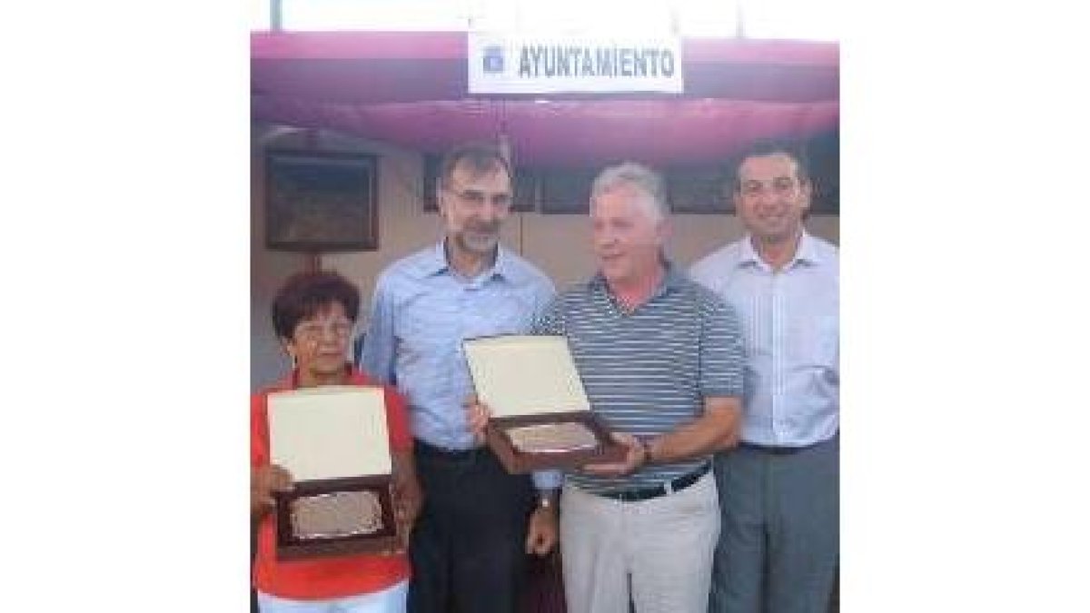 Ignacio Robles entregó los premios a los mejores stands de la feria