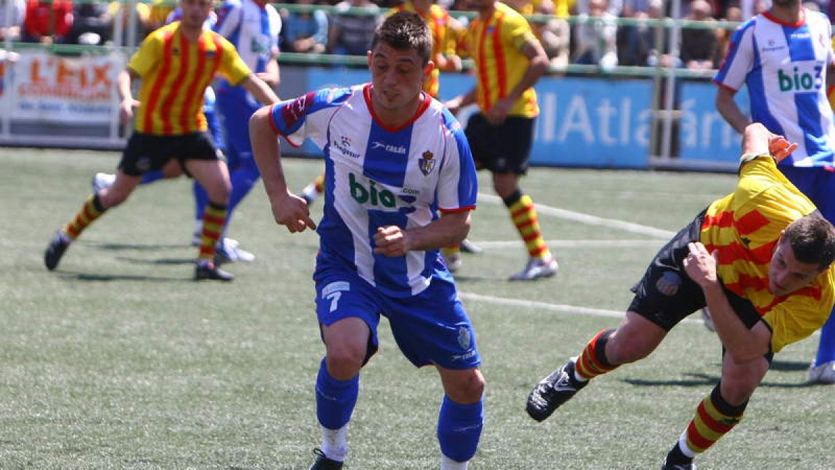 Jonatan Valle dejó grandes muestras de calidad en sus dos etapas como deportivista.