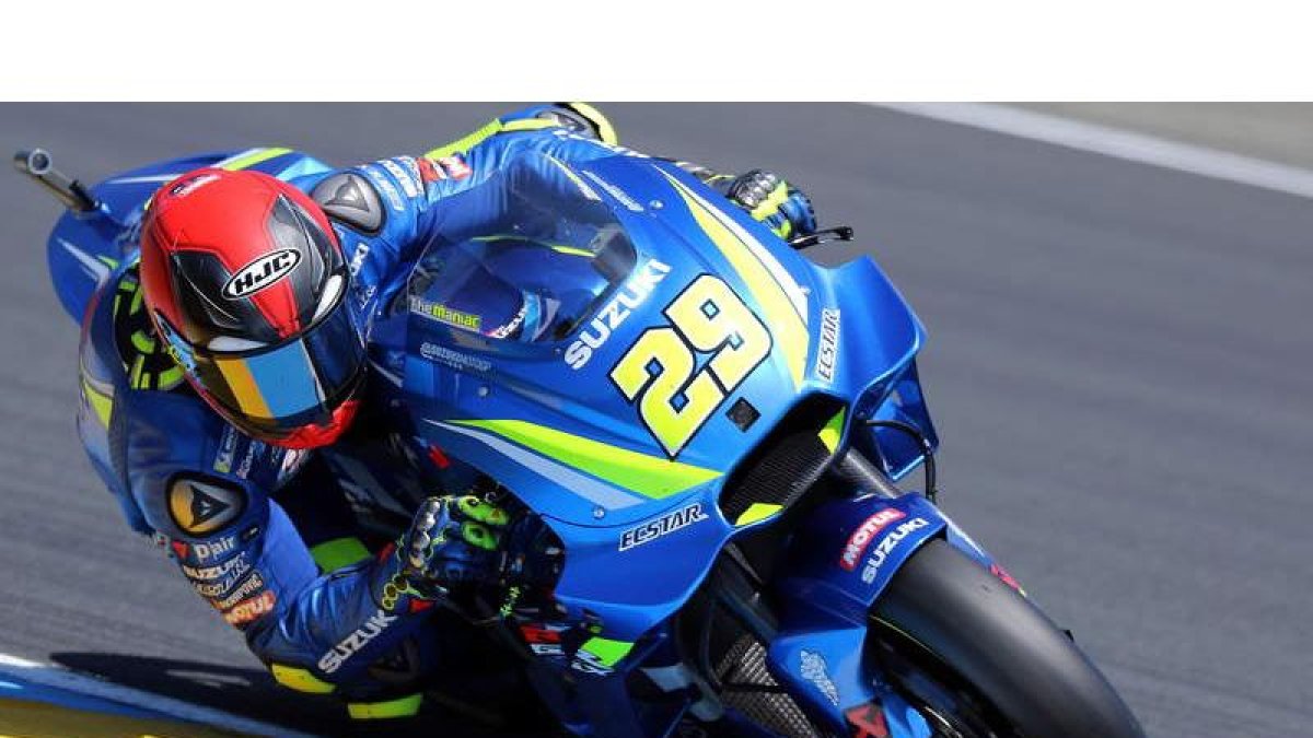 Iannone logra su mejor tiempo por delante de Maverick Viñales y Marc Márquez. EDDY LEMAISTRE