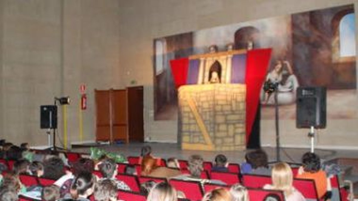 El público participó en los actos con especial interés