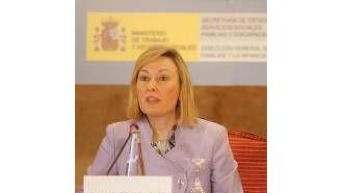 La secretaria de Asuntos Sociales, Amparo Valcarce