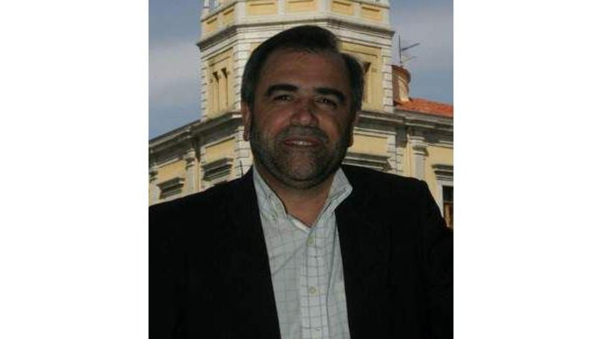 José Miguel Palazuelo.