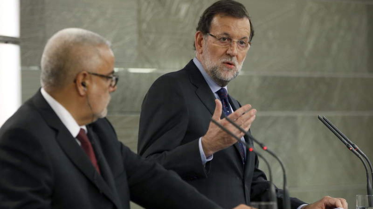 El primer ministro marroquí, Benkiran, y Rajoy.