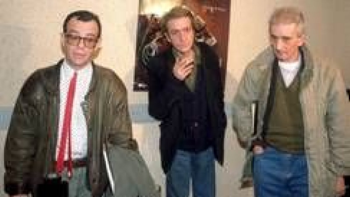 El director de cine Ricardo Franco junto a los hermanos Michi y Leopoldo María Panero