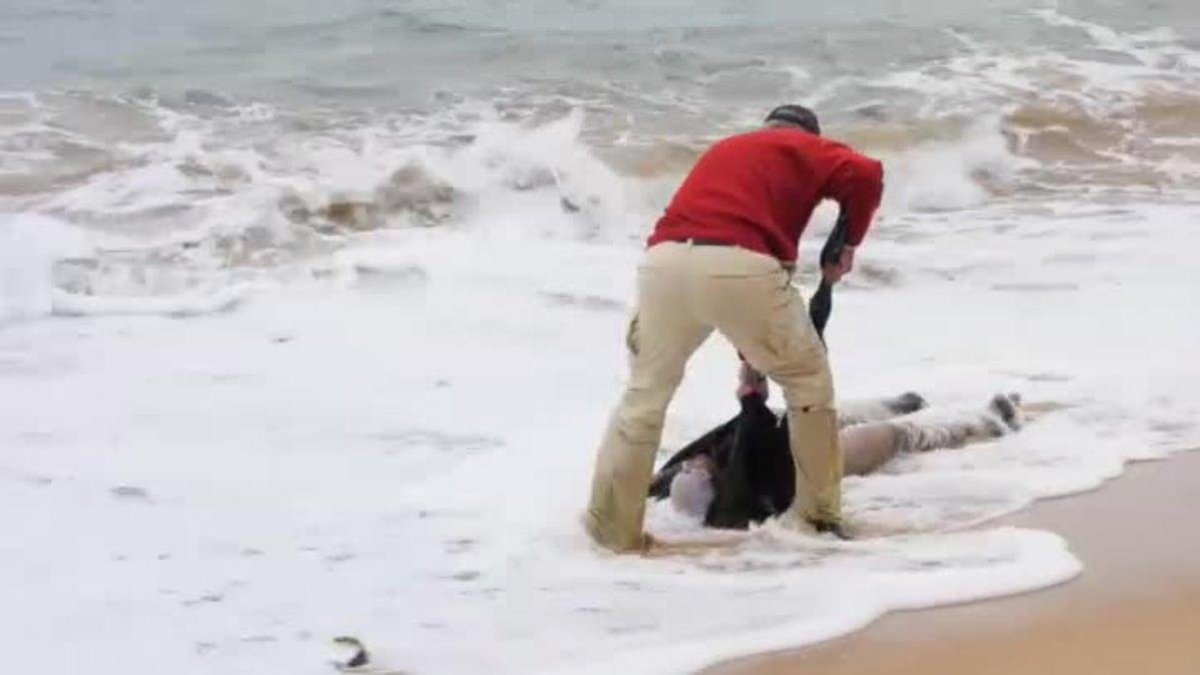 Cadaver en una playa de Gibraltar