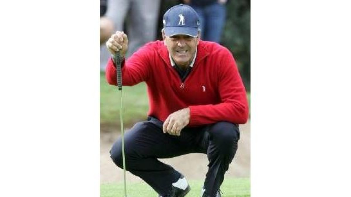 Seve, uno de los mejores de la historia, inspecciona el terreno