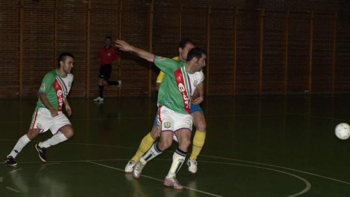 El equipo leonés sufrió para doblegar al vallisoletano.