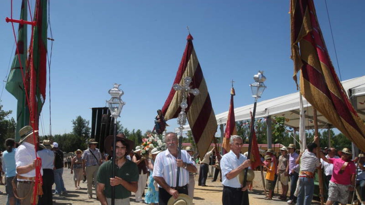 La romería centra los actos principales de la Fiesta de la Sobarriba.
