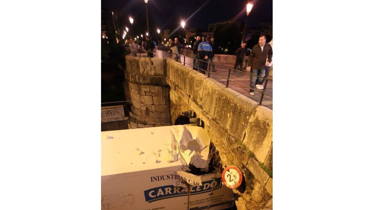 El siniestro provocó una imagen curiosa.